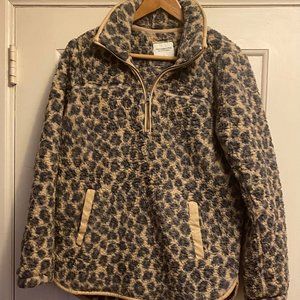 Womens' Abecrombie + Fitch Sherpa Quarter Zip Pullover Size Medium